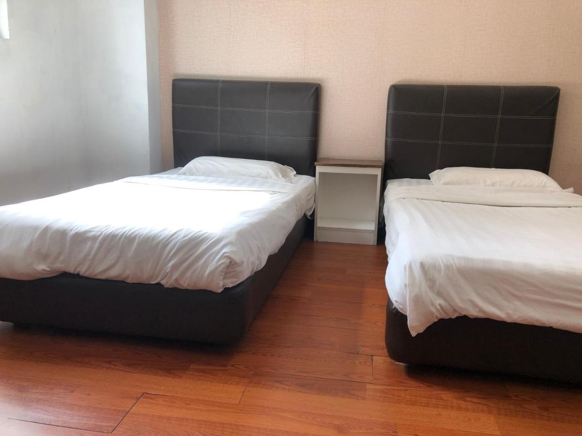 Super Oyo 90668 Joy Inn Miri Exterior foto