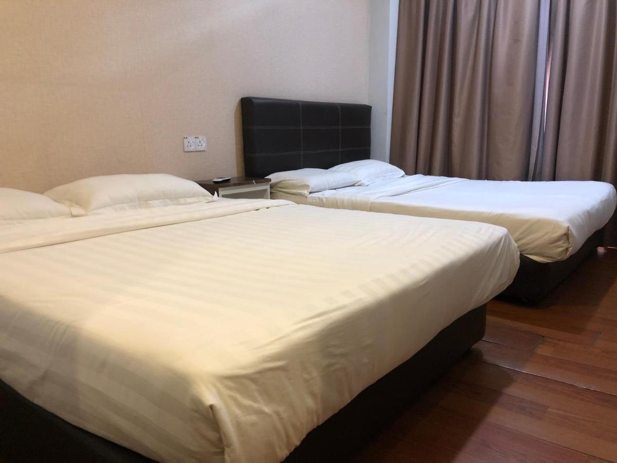 Super Oyo 90668 Joy Inn Miri Exterior foto